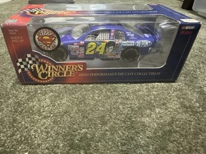 Jeff Gordon #24 Dupont Superman DC Comic 1/24 Chevy Monte Carlo Action 1999 - Picture 1 of 6