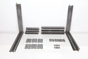 H0 Märklin 3x 2200 4x 2206 5x 2207 4x 2201 6x2208 3x2204 Gleise Konvolut N91 - Picture 1 of 1