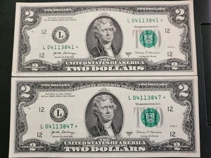 pair Of 2  Federal Reserve $2 Star Note 2017 A Lightly Circulated - Picture 1 of 6