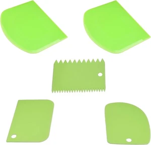 Multipurpose Bowl, Cake Scraper, Flexible Plastic Dish, Dough Cutter, Bench - Picture 1 of 3