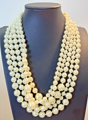 Collar de perlas de imitación de múltiples hilos J Crew Foto 1 de 4