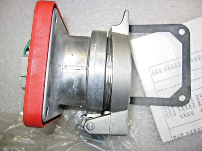 Crouse-Hinds ARC34P ARKTITE 30 amp 3 fios 4 polos receptáculo 480V trifásico - Imagem 1 de 4