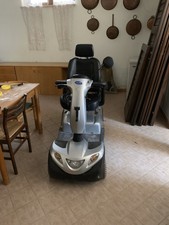 ORION INVACARE - SCOOTER A 4 RUOTE PER ANZIANI E DISABILI - batterie nuove