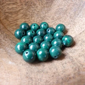 Malachite rondes et polies de 8 mm . Pierres Naturelles de Lithothérapie - Picture 1 of 3