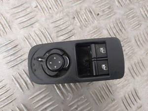 Bouton commande lève vitre Avant Gauche - ALFA ROMEO MITO PHASE I (1) - Imagen 1 de 3