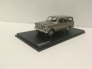 1/43 1962 Jeep Wangoneer green metallic GLM - Picture 1 of 9