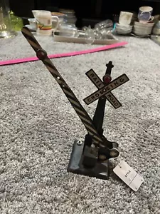 Vintage Marx USA Railroad Crossing Stop Signal With Drop Gate - Picture 1 of 4