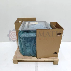 Nuevo disyuntor de aire Schneider Electric NW12H1 1250A 3P, tipo de extracció... - Imagen 1 de 17