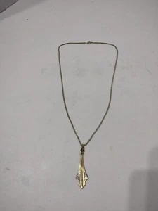 Gold Tone Chain With Pendant Chain 24 In Costume Jewelry - Picture 1 of 7