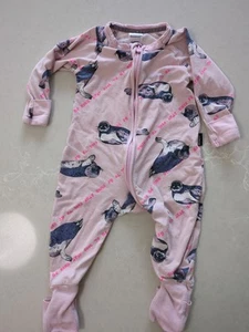 BONDS Baby Wondersuit Zippy Pink Seals Size 00 (3-6 Months) GUC - Picture 1 of 3
