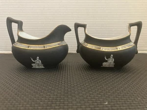 ROYAL BAYREUTH CORINTHIAN BLACK CREAMER AND SUGAR BOWL GREEK FIGURES. GERMANY - Picture 1 of 7