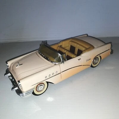 BUICK CENTURY 1955 SOLIDO SCALA 1/18 NO BOX 2°SCELTA - Immagine 1 di 4