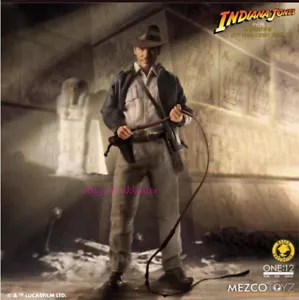 Mezco Toyz 1/12 Indiana Jones Raiders Of The Lost Ark Actionfigur Model Stock - Bild 1 von 14