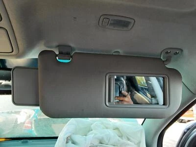 Used Right Sun Visor fits: 2012 Hyundai Tucson w/o sunroof Right Grade A Foto 1 de 4