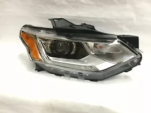New Headlight HID Right Side Fit Chevrolet Traverse 2018-2021 84721415 GM2503487 - Picture 1 of 8