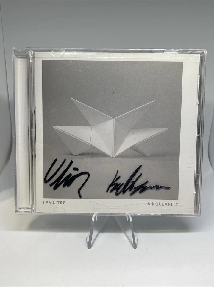 LEMAITRE - Singularity - CD / EP Astralwerks - Signed Copy - Imagem 1 de 4