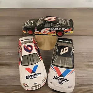 Lo Of 3 Eagle One & ValvolineCUMMINS 1:24 #6 Mark Martin - Picture 1 of 17