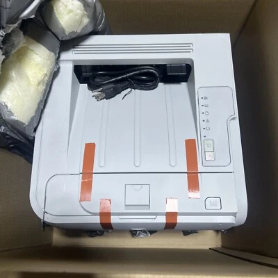 HP Laserjet P2035 Laser printer  CE461A - Image 1 of 4