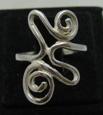 Stylish Genuine Sterling Silver Ring Stamped Solid 925 Spiral Handmade Empress - Image 1 of 4
