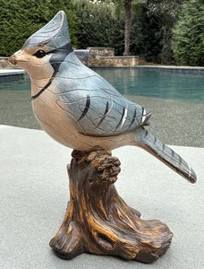 Wohndeko BLAUER EICHELHÄHER FIGUR Vogel thront auf Holzharz bemalt SAMMLERSTÜCK EUC - Bild 1 von 17