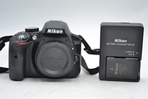 Nikon D3300 24.2MP Digital SLR Camera - Black (517 Shutter Count) - Picture 1 of 12