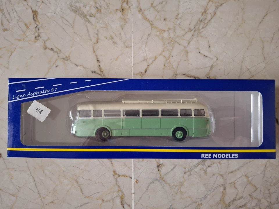 Autobús Renault 4190 "Vienne" a 1/87 Ree Modeles - Imagen 1 de 2