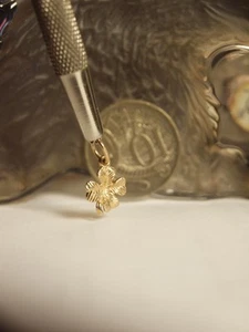 375 YELLOW GOLD PENDANT - " 4 LEAF CLOVER " - Bild 1 von 7