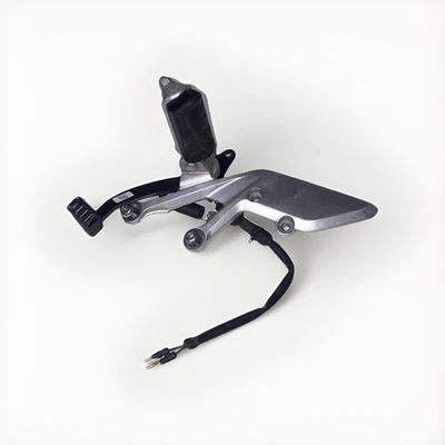 Pedal de freno delantero derecho trasero Honda CBR300R CBR 300 2015-2022 OEM 50600KYJ900 Foto 1 de 3