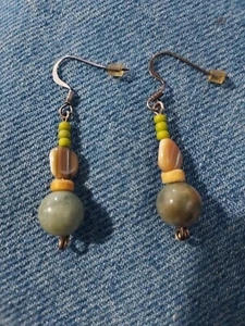 Green Biege Dangle Gemstone Earrings - Picture 1 of 1