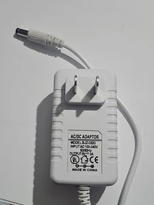 Adaptador de CA BJz-0520 - Imagen 1 de 1