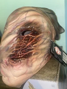 BRAND NEW WITH TAG Silent Hill Deluxe Nurse Mask by Trick Or Treat Studios - Picture 1 of 5