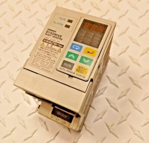 0,4 kW / 1/2 PS, Omron Sysdrive Wechselrichter, 3G3EV-A2004MA-CUE, 200-230 Volt 3Ph - Bild 1 von 4