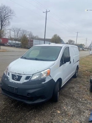 Faro izquierdo conductor compatible con 13-21 NV200 1707138 Foto 1 de 4