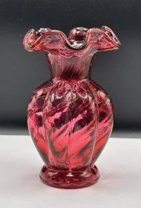 Vintage Fenton Country Cranberry gekräuselte Vase 5" - Bild 1 von 12