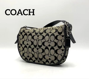 Coach Signature Crossbody Shoulder Bag Sacoche /Used++ - Picture 1 of 9