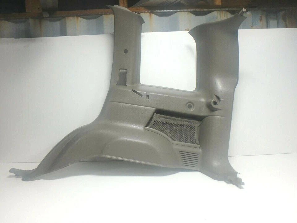 2002 2003 2004 JEEP FREEDOM ЗАДНИЙ ИНТЕРЬЕР ЧЕТВЕРТЬ ПАНЕЛИ ОТДЕЛКИ КРЫШКА СПРАВА NM - Изображение 1 из 4