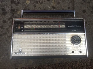 Vintage Grundig Transistor Radios - Yacht Boy and Elite Boy for Parts or Repair - Picture 1 of 8