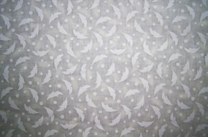 1+ Yards White on White Leaves & Dots Cotton Quilting Fabric 41" X 44" md - Picture 1 of 2