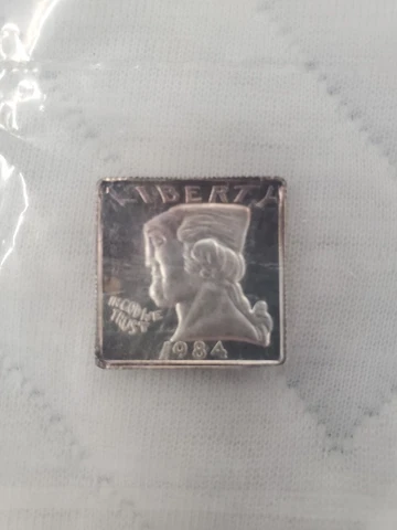 1984 Squared Quarter 1/4 OZ Silver X#301a New in Original Plastic Sleeve Cover
