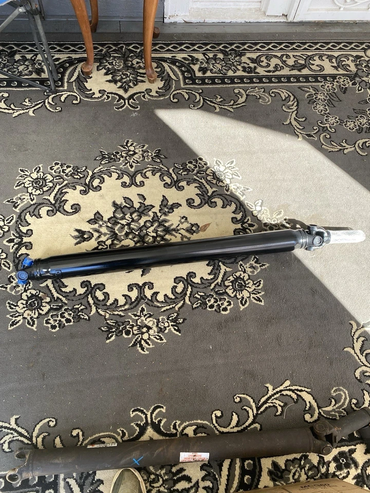 Eje de transmisión eje de propulsión para Chevy Silverado GMC Sierra 1500 2x2 1999-2006 Foto 1 de 1