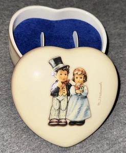 Hochzeit Dearly Beloved Hummel Goebel Figur 02 Germany Ring Schmuck Herz Box - Bild 1 von 5