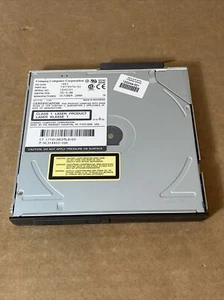 Compaq CD-224E 24x Laptop Cd-Rom Drive P/N: 1977047A-43 - Black Bezel - Picture 1 of 2