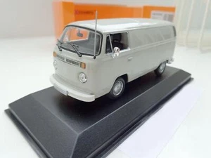 Volkswagen VW T2 B Bus Transporter Mini Maxichamps IN 1:43 Beige - Bild 1 von 4