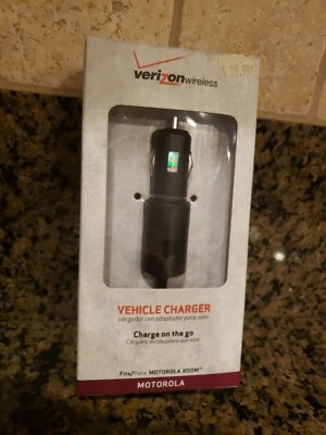Motorola New OEM  Xoom vehicle car CHARGER IN VERIZON OEM RETAIL PACKAGE - Image 1 of 4