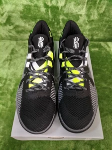 NUEVO Nike Kyrie Flytrap 5 Negro Blanco CZ4100-002 Zapatos de Baloncesto Para Hombre Talla 10.5 - Imagen 1 de 11