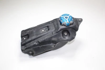 12 - 15 2013 KAWASAKI KX450F KX 450 F TANQUE DE GASOLINA TANQUE DE COMBUSTÍVEL SUPORTE DE CÉLULA FABRICANTE DE EQUIPAMENTO ORIGINAL Q63 - Imagem 1 de 4