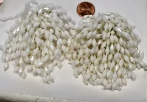 VINTAGE WHITE CLUSTER SHOE CLIPS *CLUSTER OF plastic BEADS * DEAD STOCK * ACCENT - Picture 1 of 2
