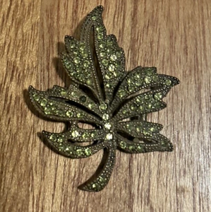 Broche de hoja de arce de colección - Imagen 1 de 3