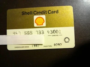 VINTAGE *SHELL CREDIT CARD* RARE, EXPIRED CREDIT CARD. Exp. 07/97. - Picture 1 of 1
