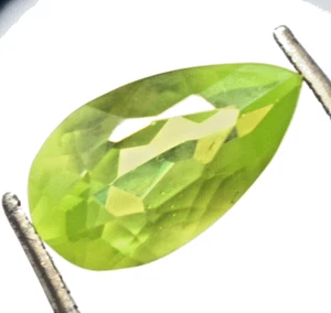 Green Peridot 5.15 CT Natural Extraordinary Pear Shape Certified Loose Gemstone - Picture 1 of 4